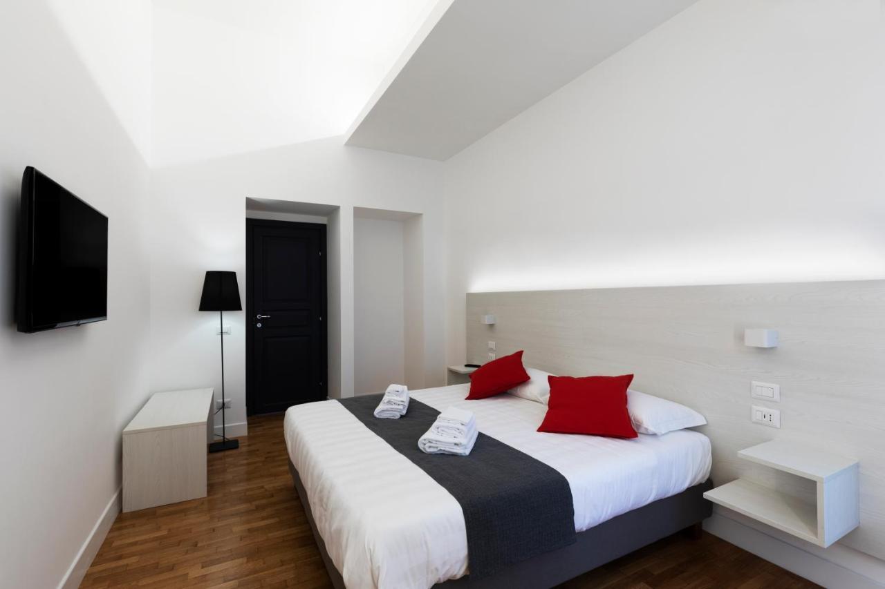 Acate81 Lifestyle Apartment Naples Luaran gambar