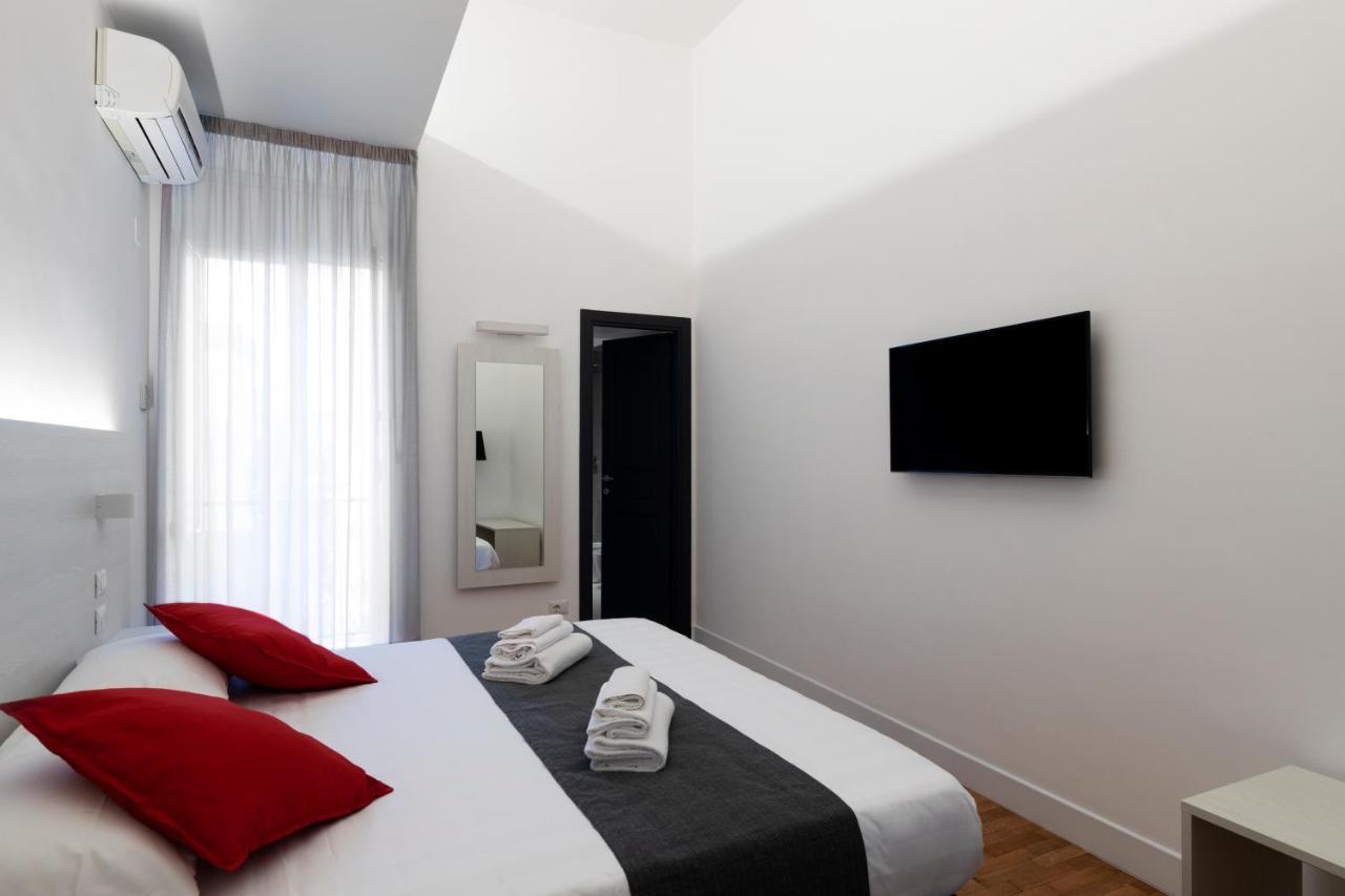 Acate81 Lifestyle Apartment Naples Luaran gambar