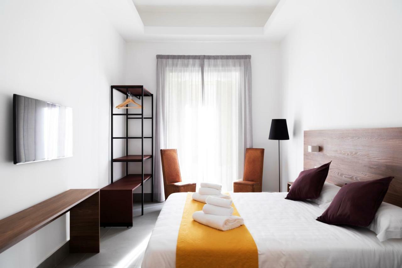 Acate81 Lifestyle Apartment Naples Luaran gambar